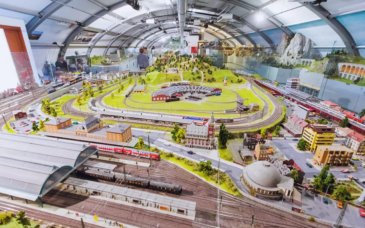 tortenelmi-modellvasut-kiallitas-keszthely